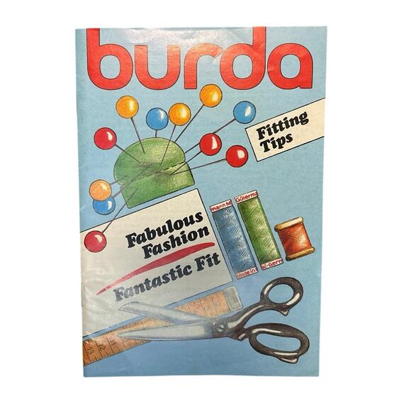 Set of 3 Vintage Burda Sewing Booklets Fitting Tips & Fashion Pattern Guides - Picture 2 of 13